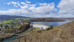 Überlauf an der Edersee Staumauer