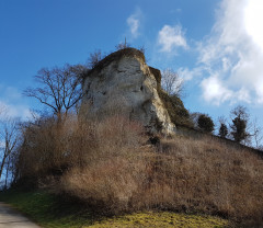 Natürlicher Grenzstein nach Waldeck: der Felsen von Canstein