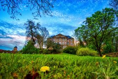 Schloß Rhoden in der goldenen Stunde